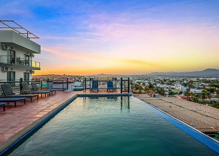 Dog-friendly Loft With Rooftop Infinity Pool, Gym, Balcony & Ac Ferienhaus *